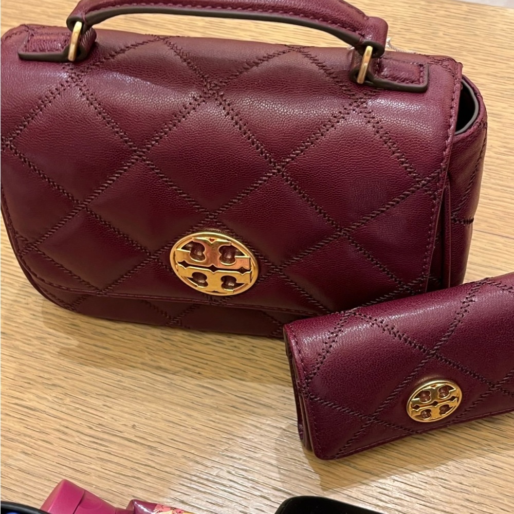 TORY BURCH WALLET burgundy wallet